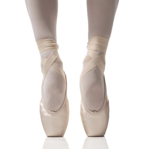 R Class CL60 Crescenda Pointe Shoes 5